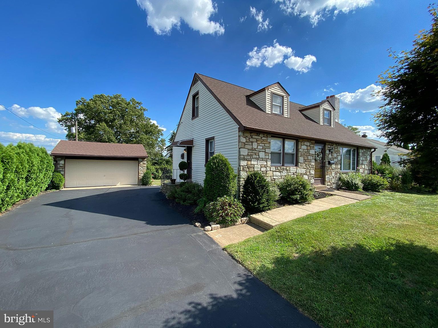 1423 Poplar Rd, Feasterville Trevose, PA 19053 Zillow