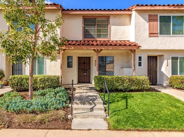 9224 Carlton Oaks Dr, Santee, CA 92071