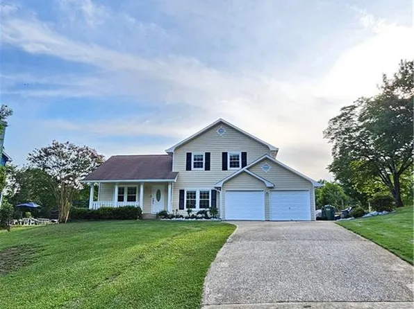 2752 Inverloch Cir, Duluth, GA 30096