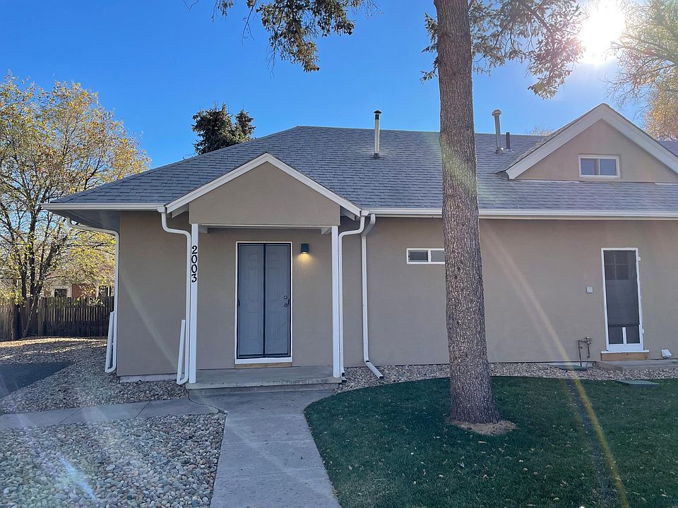 Front of unit - entrance on E St. Vrain st.