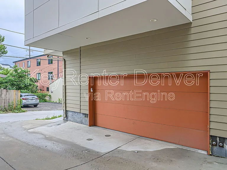 1212 N Perry St — Photo 26