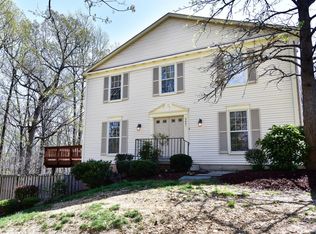 5601 Ridge View Dr, Alexandria, VA 22310