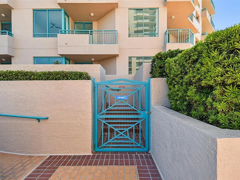 1560 Gulf Blvd #306 — Photo 43