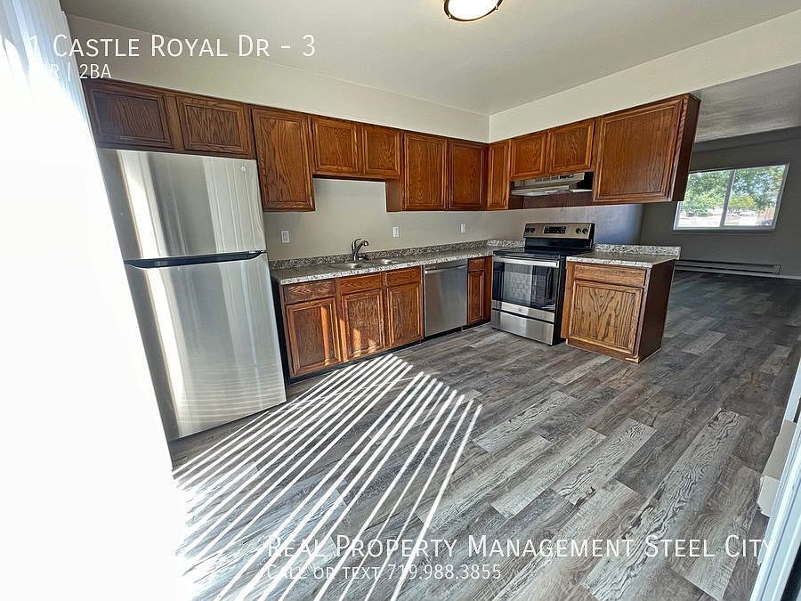 1st image of 1 Castle Royal Dr #3