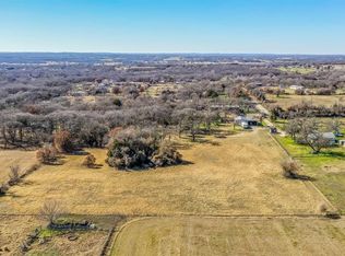 515 Harris Rd, Azle, TX 76020