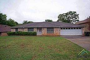 1st image of 2109 Kensington Dr