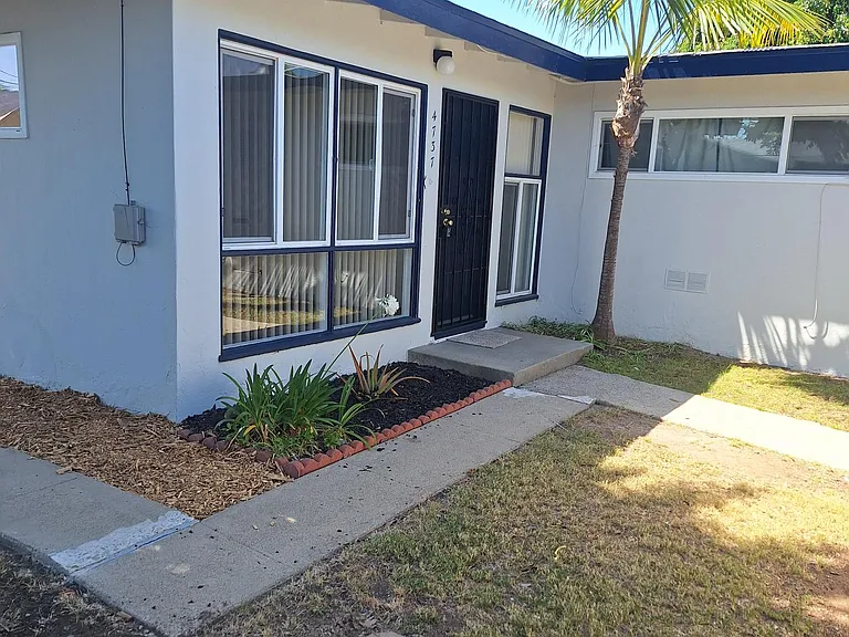 4737 Pocahontas Ave — Photo 15