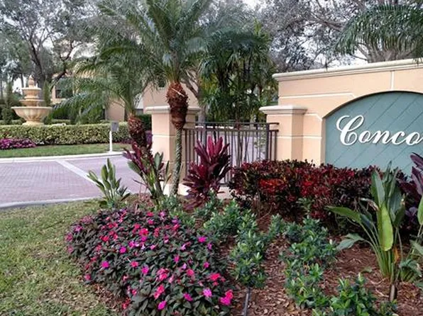 220 Vintage Cir APT 103, Naples, FL 34119