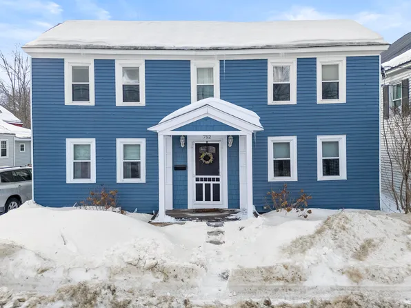 752 Gray Road, Gorham, ME 04038