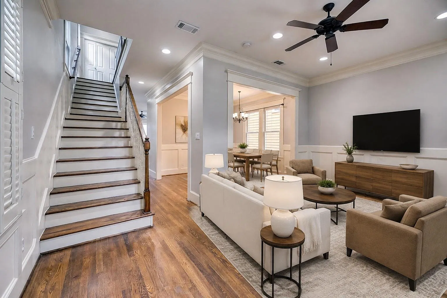 2 bed, 2.5 bath, 1824 sqft, $3,400 — Photo 3