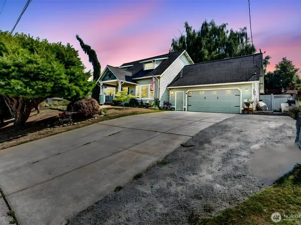 1106 N 8th Street, Mount Vernon, WA 98273