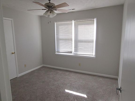 2nd image of 1654 Hazelhurst Dr