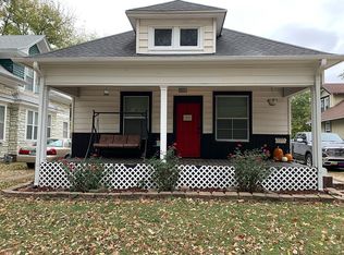 1108 SW Macvicar Ave, Topeka, KS 66604