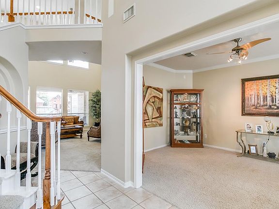 2nd image of 11607 Canyon Bend Dr