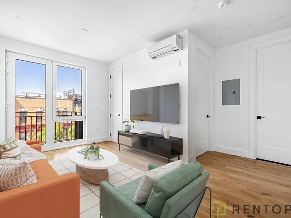 624 Metropolitan Avenue image 1 of 4