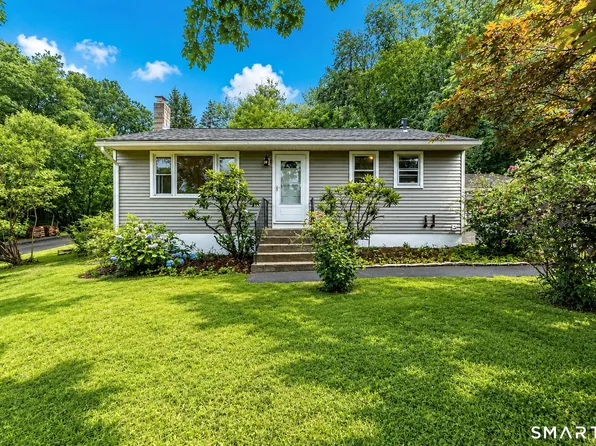 49 Brookdale Road, Seymour, CT 06483