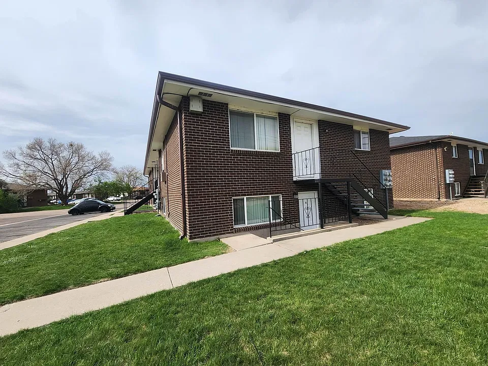 2953 State Farm Rd #4