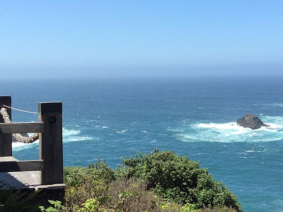 3rd image of 6056 N Highway 1