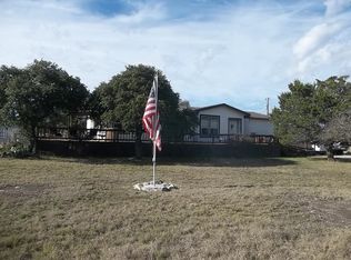 227 N Rolling Oaks Ln, Harper, TX 78631