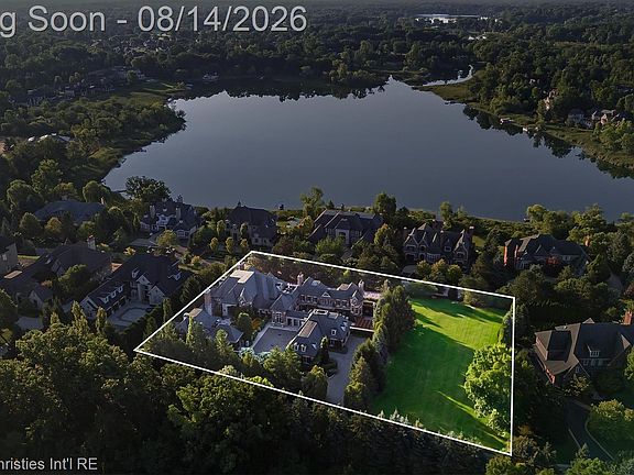 3rd image of 2756 Turtle Bluff Dr
