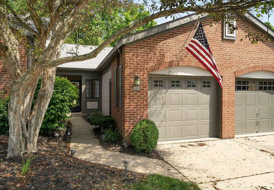 1st image of 1572 Englewood Pl