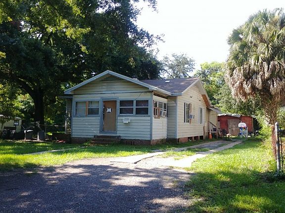 4th image of 230 E 47th St