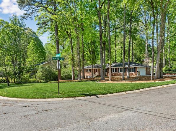 2799 Briarglen Dr, Atlanta, GA 30340