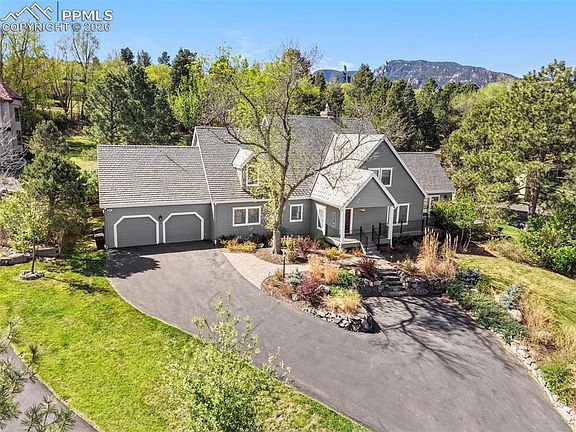 2nd image of 529 S Bear Paw Ln