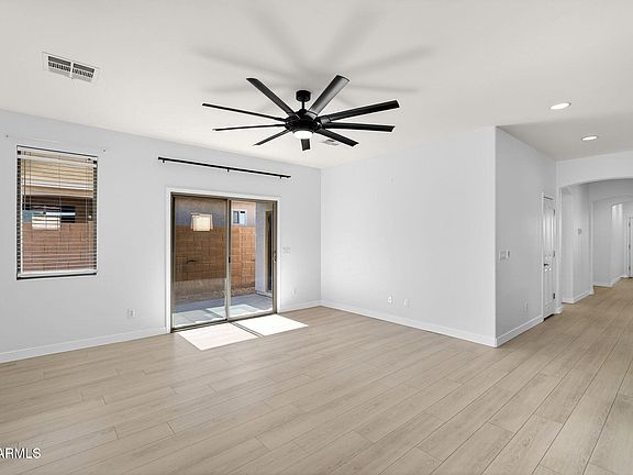 4th image of 36085 W VERA CRUZ Drive
