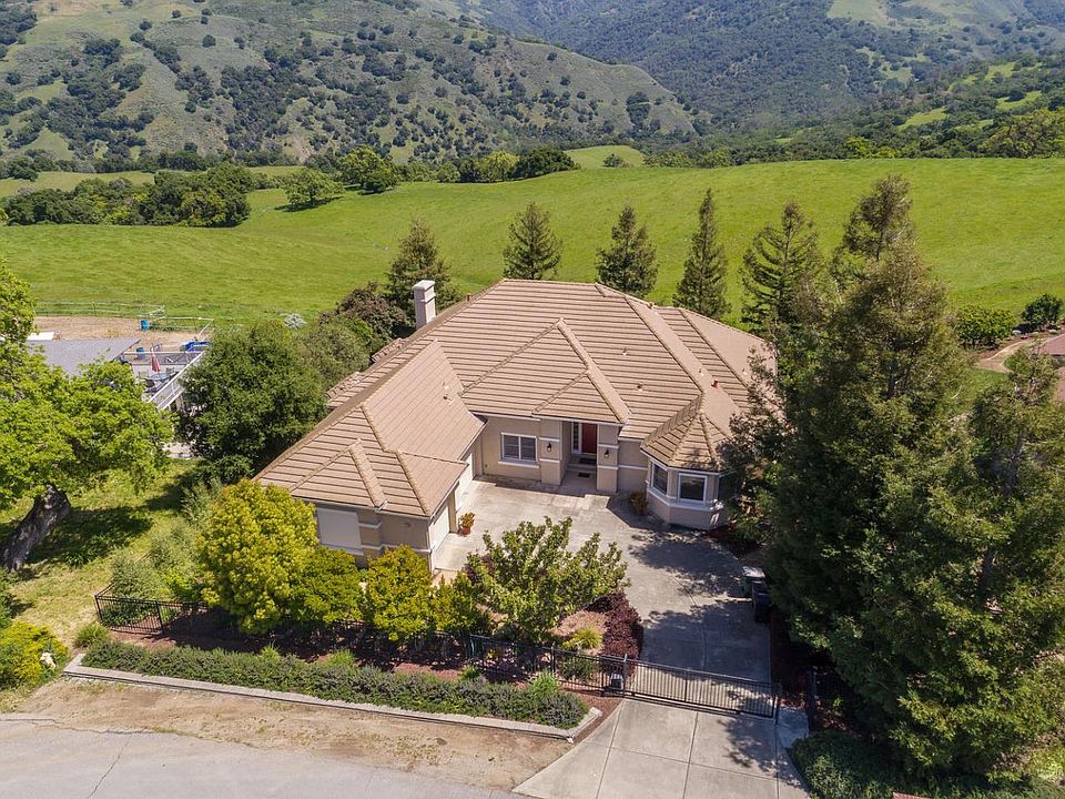 1st image of 16260 Oak Canyon Dr