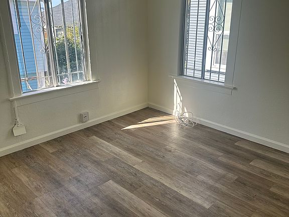 5th image of 518 25th St #518