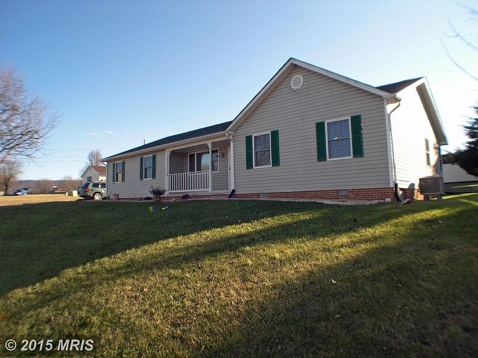 1st image of 77 Lambert Ln