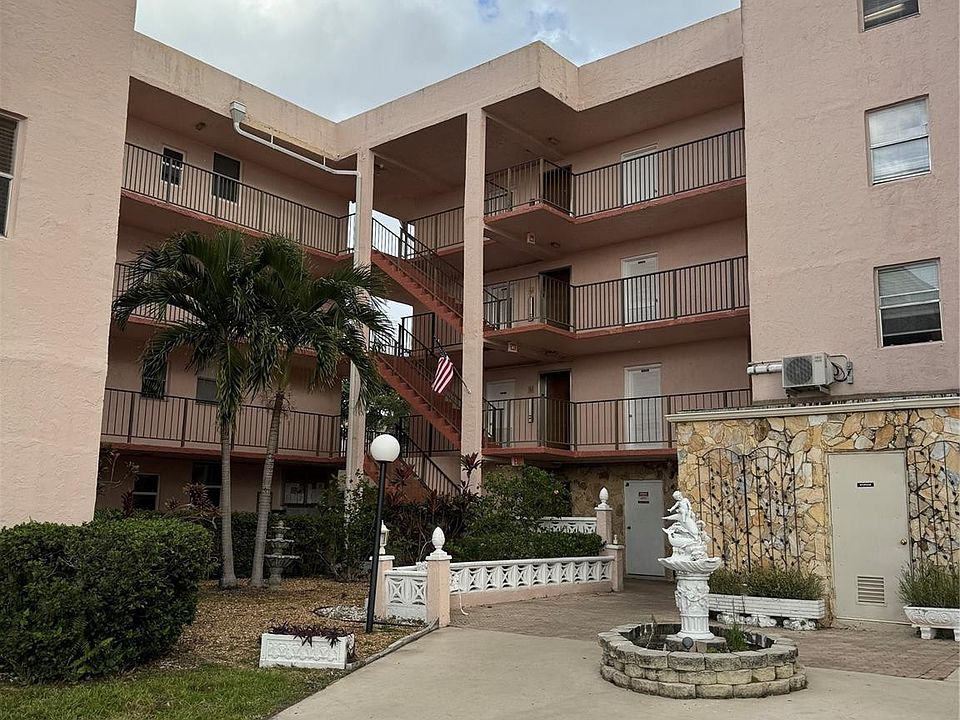 1st image of 2851 Somerset Drive #409