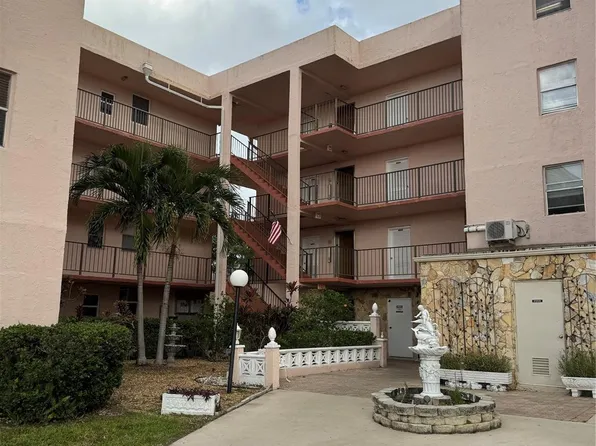 2851 Somerset Drive #409, Lauderdale Lakes, FL 33311