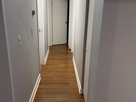 2nd image of 304 Crestfield Ct