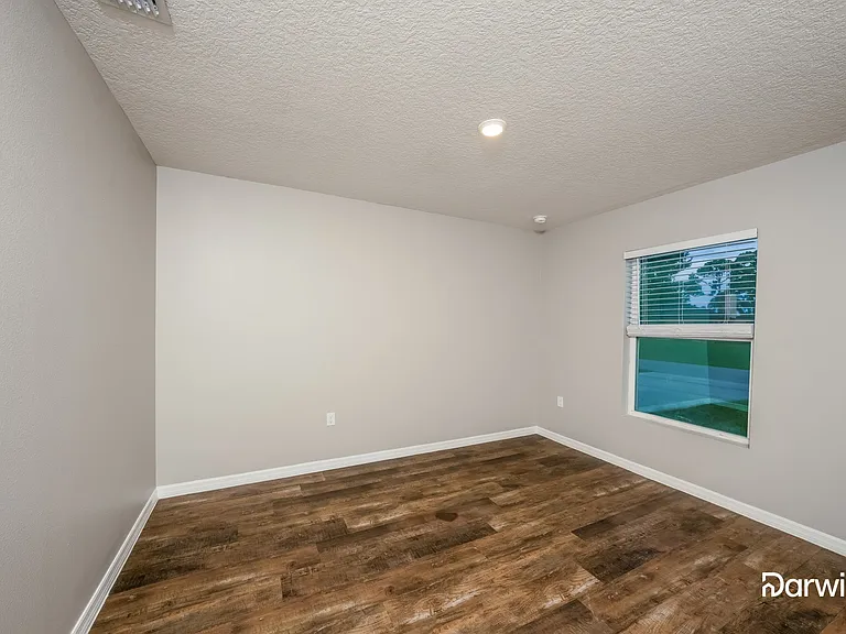 1551 SE Coply St — Photo 7