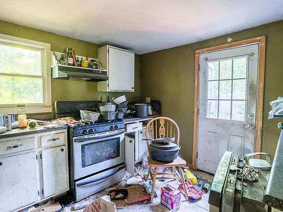 3rd image of 177 Hinkley Road