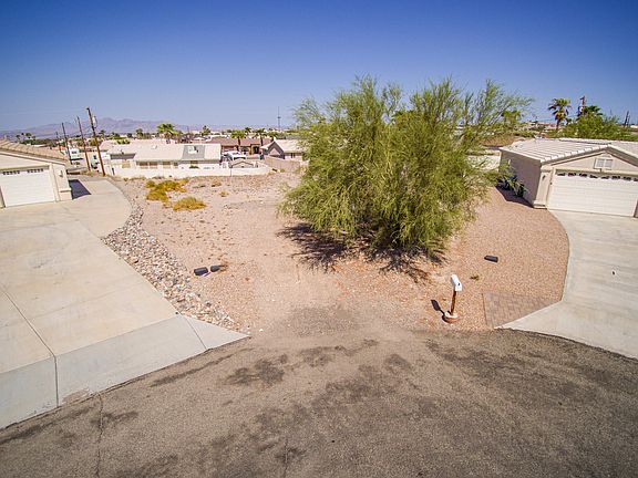 5th image of 3409 Surry Ln Lot 9