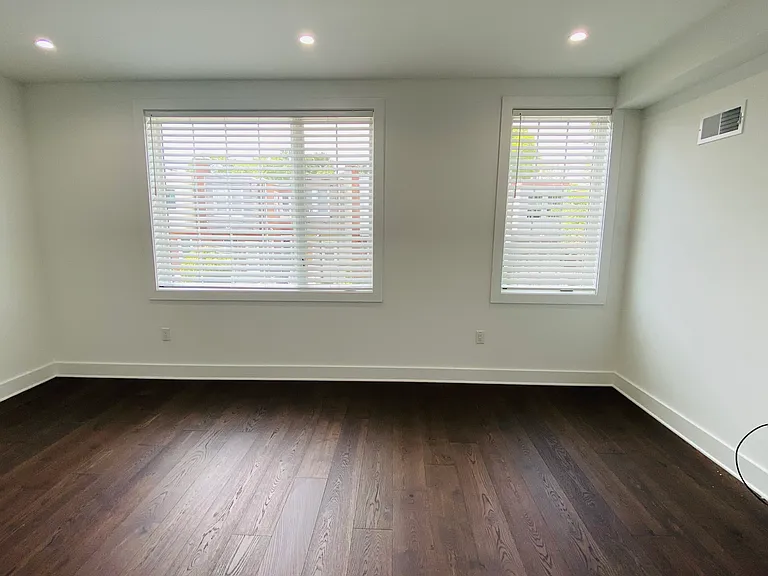 95 E Montana St #3 — Photo 8