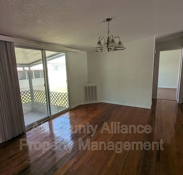 34335 Lodge Dr — Photo 8