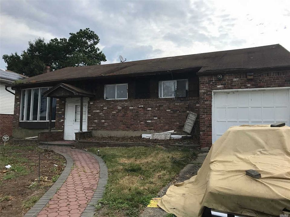 1st image of 900 Glenridge Ave