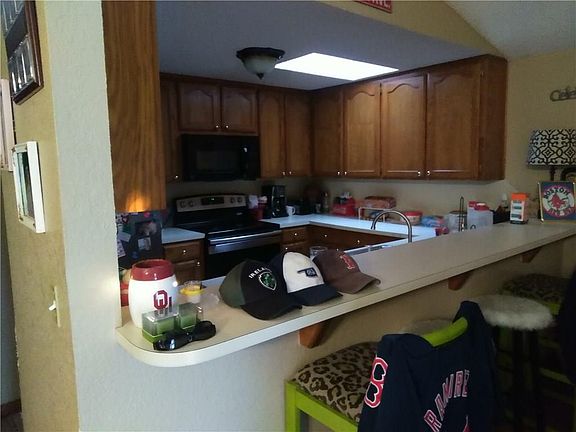 3rd image of 2105 Westmore Dr