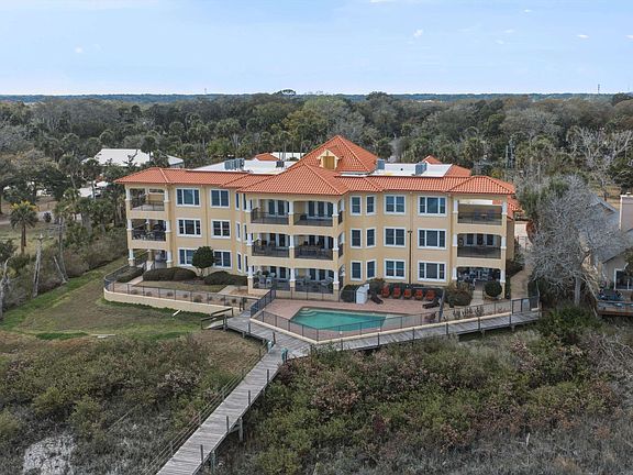 3rd image of 1 Radio Rd Unit 202