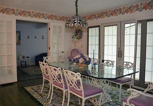5th image of 55 Vineyard St