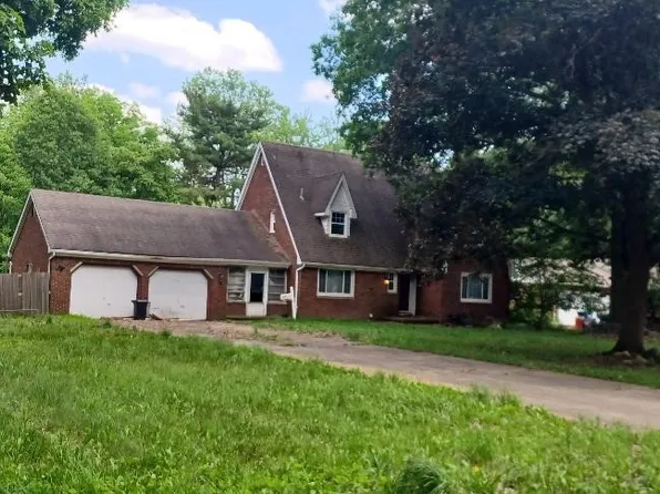 3749 Staunton Dr, Youngstown, OH 44505