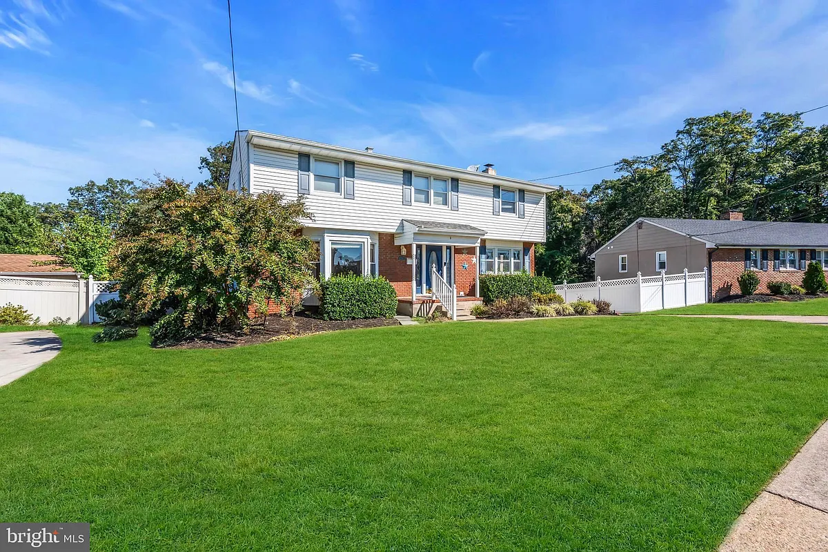 Building Photo - 721 Rancocas Ave