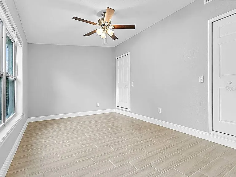 4823 Kathy Jo Ter — Photo 12