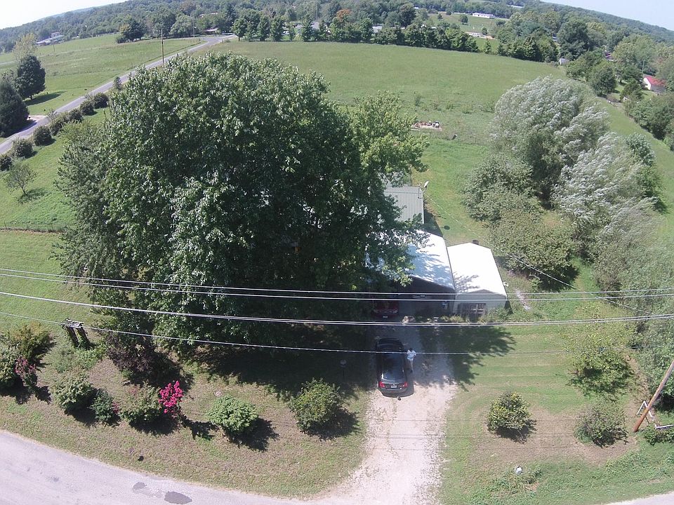 1st image of 28711 Farm Road 1075