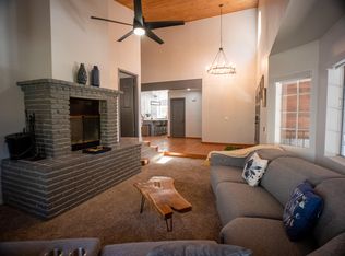31474 Ocean View Dr, Running Springs, CA 92382