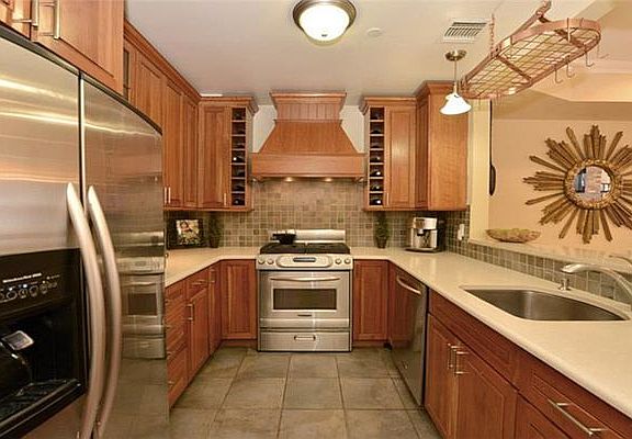 4th image of 11 W 131st St APT 3